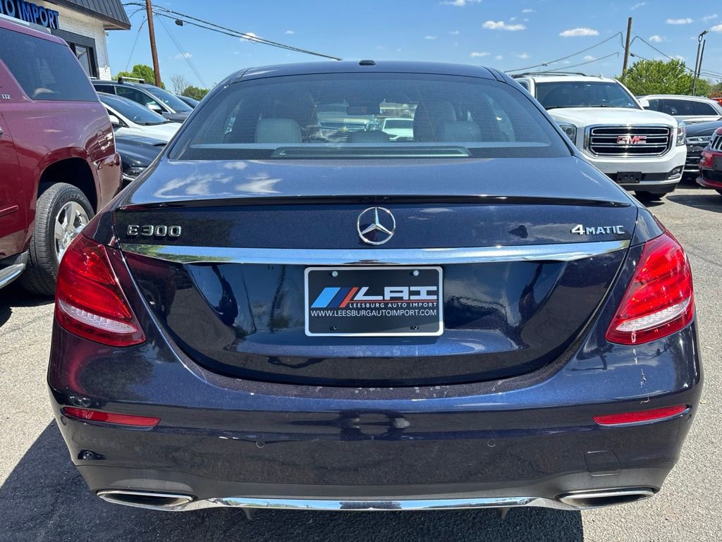Used 2017 Mercedes-Benz E 300 4MATIC w/ Premium 2 Package image 8