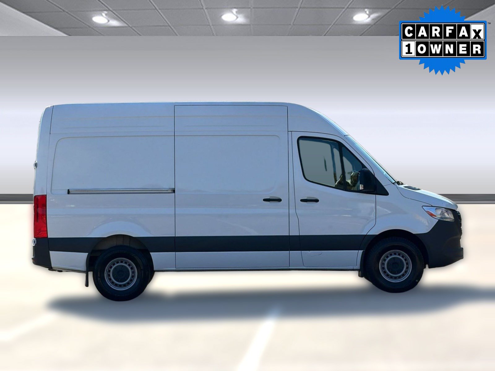Used 2025 Mercedes-Benz Sprinter 2500 image 8