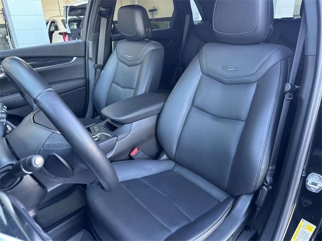 Certified 2022 Cadillac XT5 Premium Luxury w/ LPO, Floor Liner Package image 47