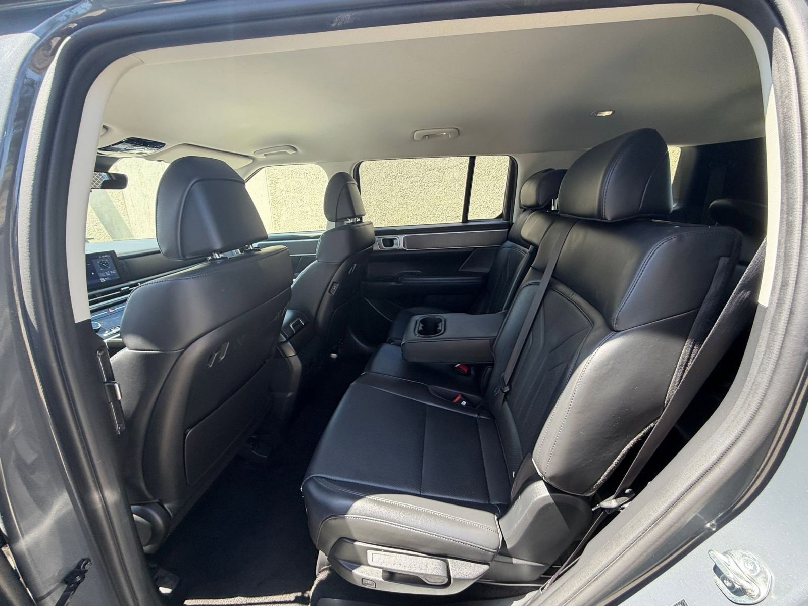 Used 2025 Hyundai Santa Fe SEL image 28
