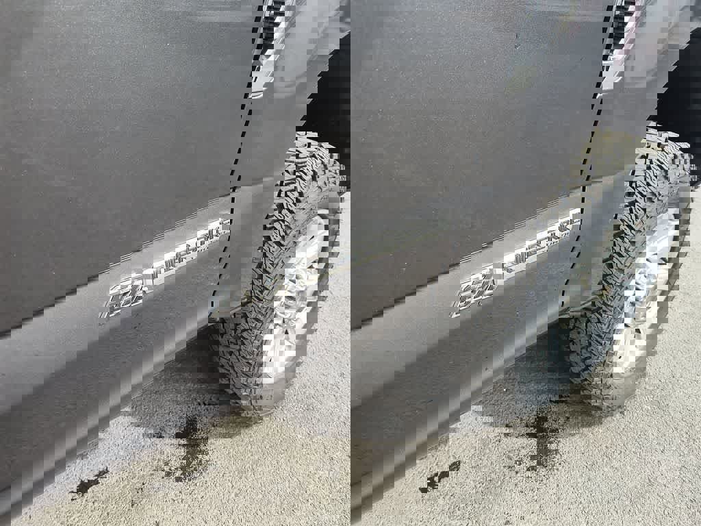 Used 2017 Ford F350 Platinum w/ Platinum Ultimate Package image 28