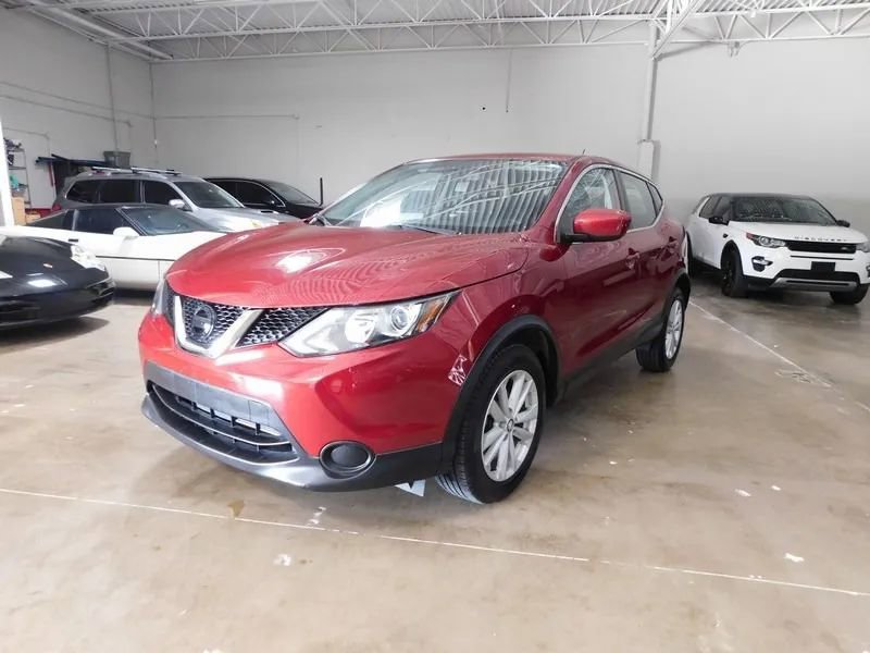 Used 2019 Nissan Rogue Sport S w/ Appearance Package AWD/4WD image 1