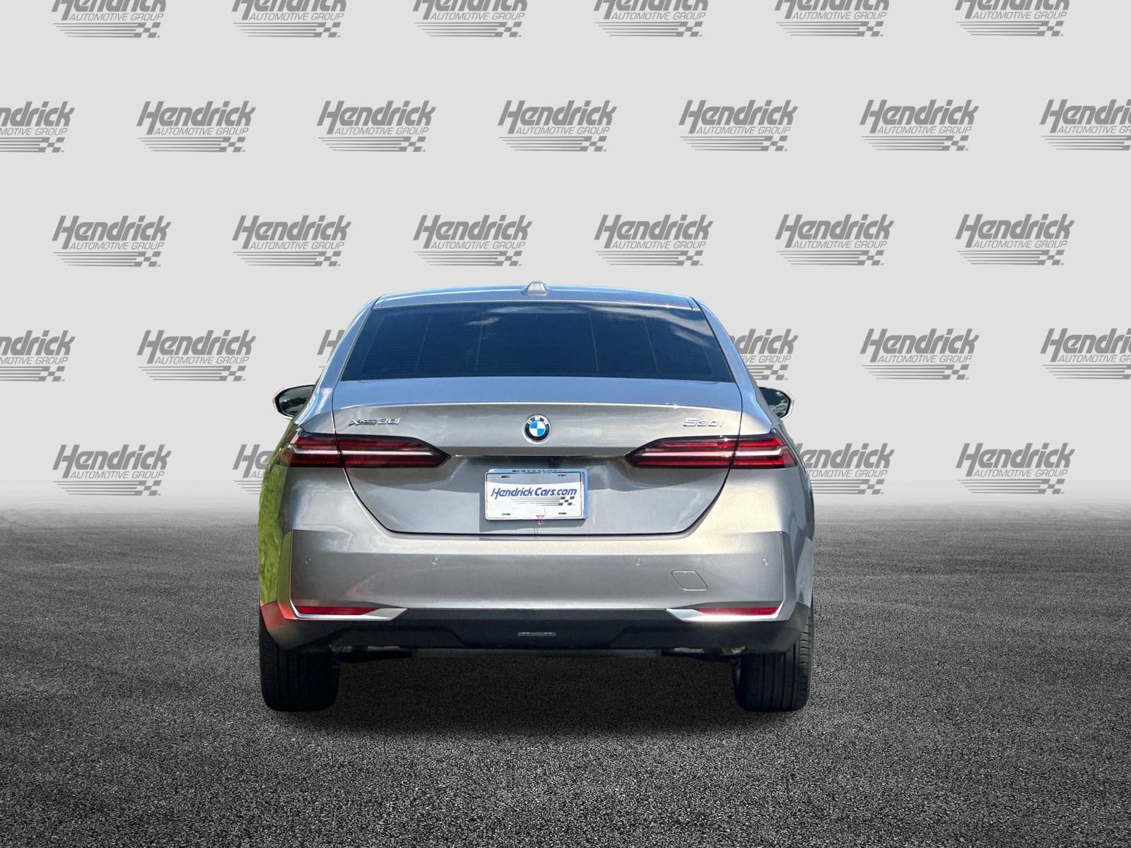 Certified 2024 BMW 530i w/ Premium Package RWD image 6