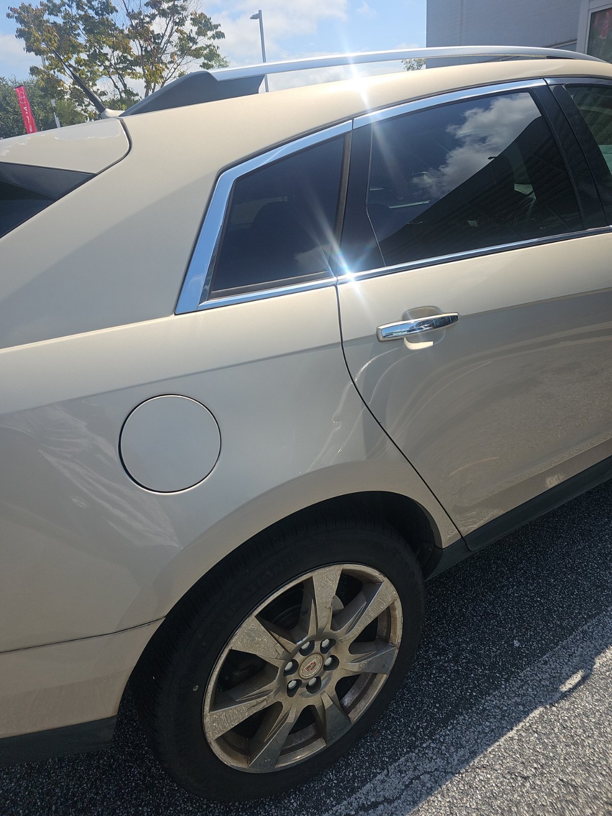 Used 2012 Cadillac SRX Performance FWD image 4