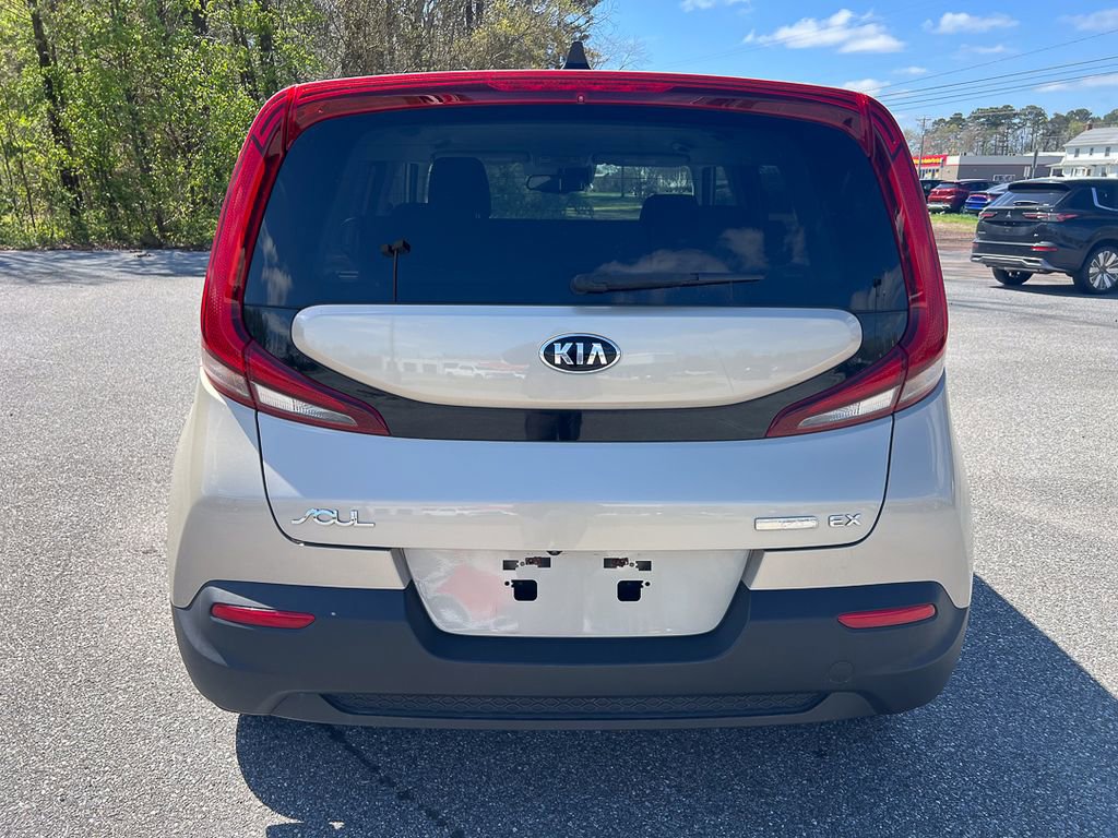 Used 2020 Kia Soul EX image 4
