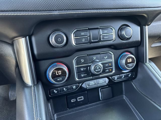 Used 2022 Chevrolet Tahoe Premier AWD/4WD image 24