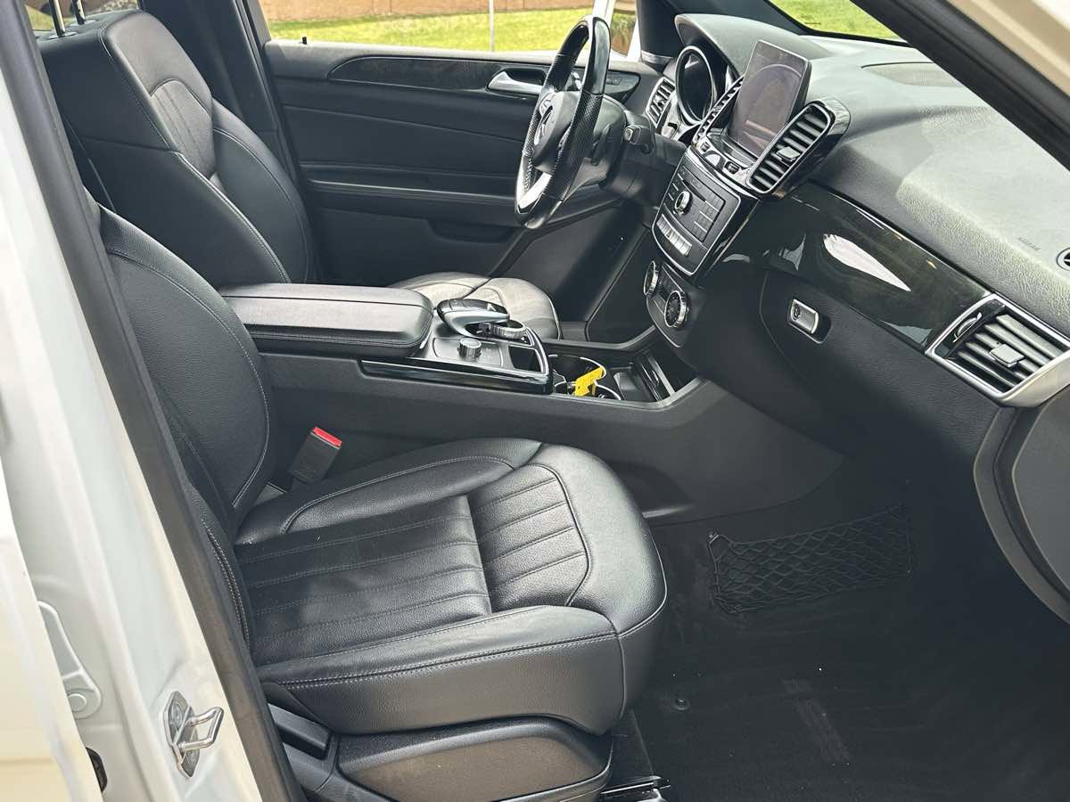 Used 2018 Mercedes-Benz GLE 350 w/ Premium 1 Package image 32