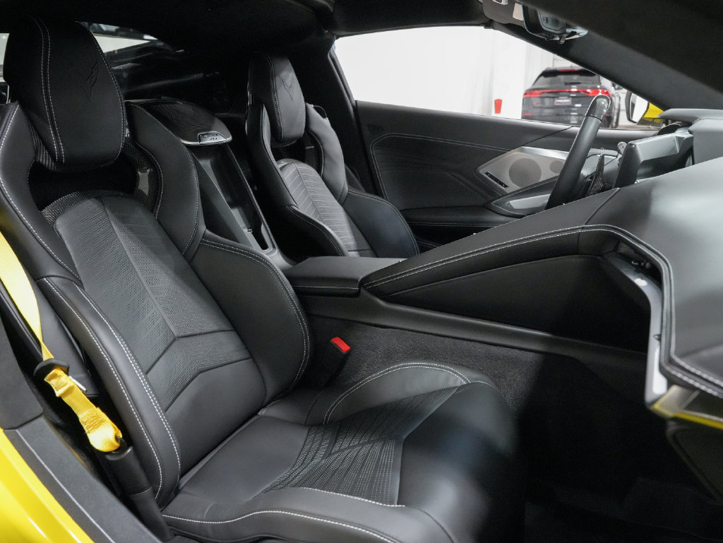 Used 2023 Chevrolet Corvette Z06 RWD image 23