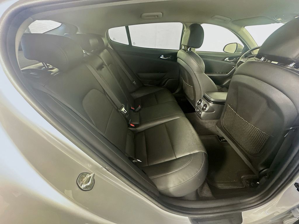 Used 2018 Kia Stinger image 26