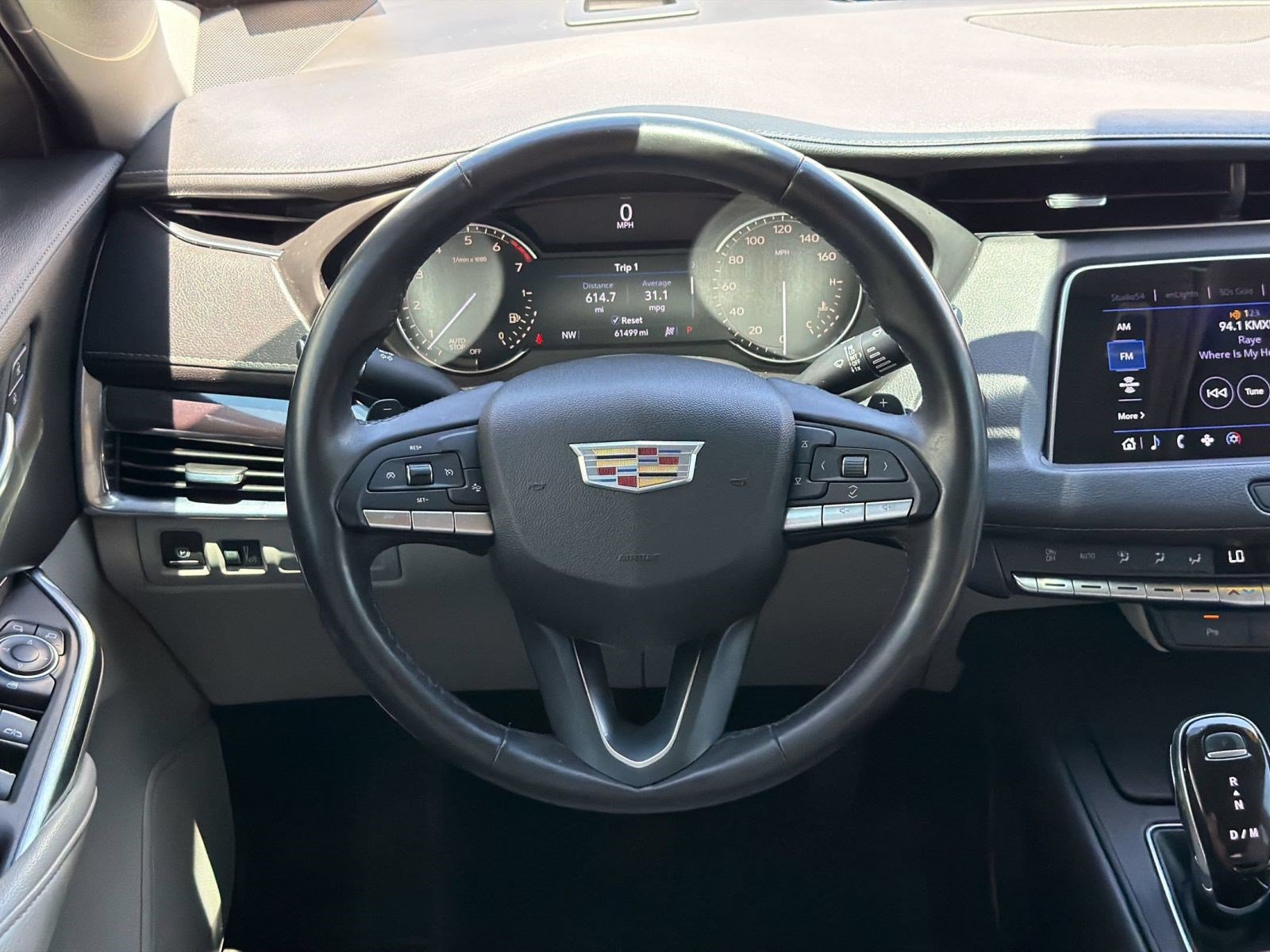 Used 2020 Cadillac XT4 Luxury FWD image 25