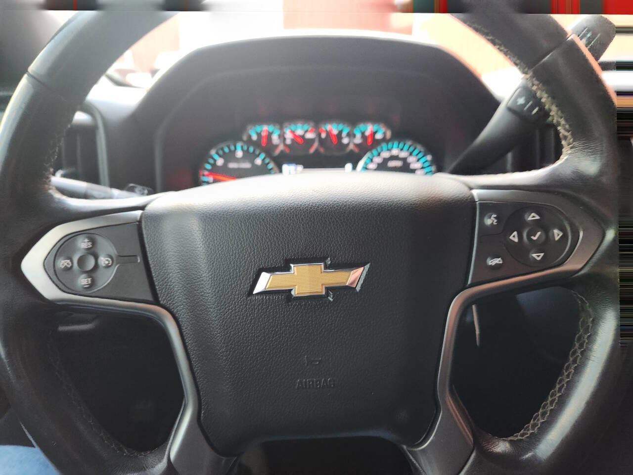 Used 2018 Chevrolet Silverado 1500 LT w/ All Star Edition image 13