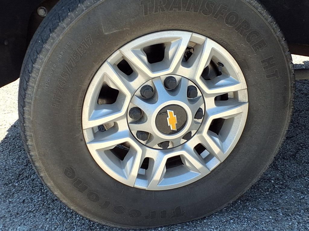 Used 2024 Chevrolet Silverado 2500 LT image 28