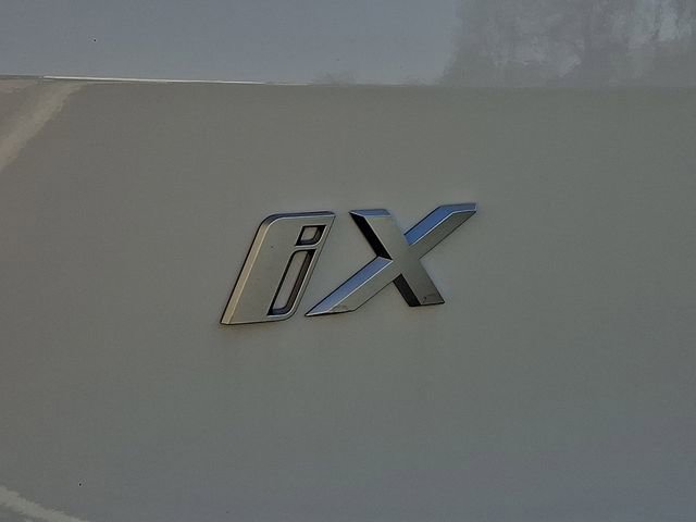 New 2026 BMW iX xDrive45 w/ Premium Package image 24