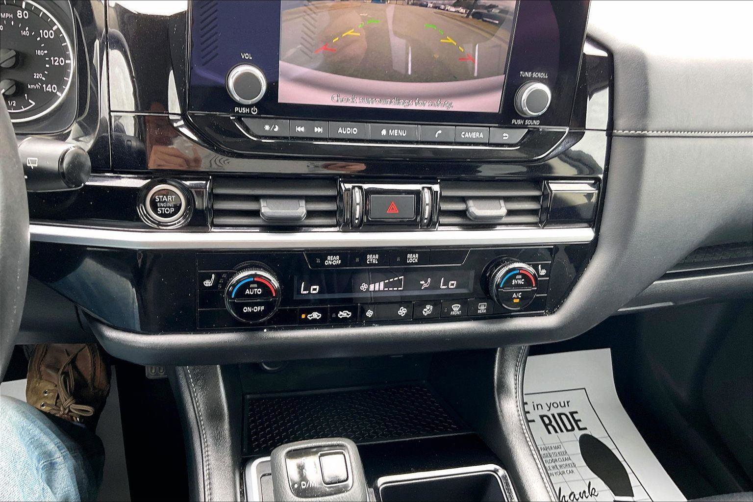 Certified 2024 Nissan Pathfinder SV image 32