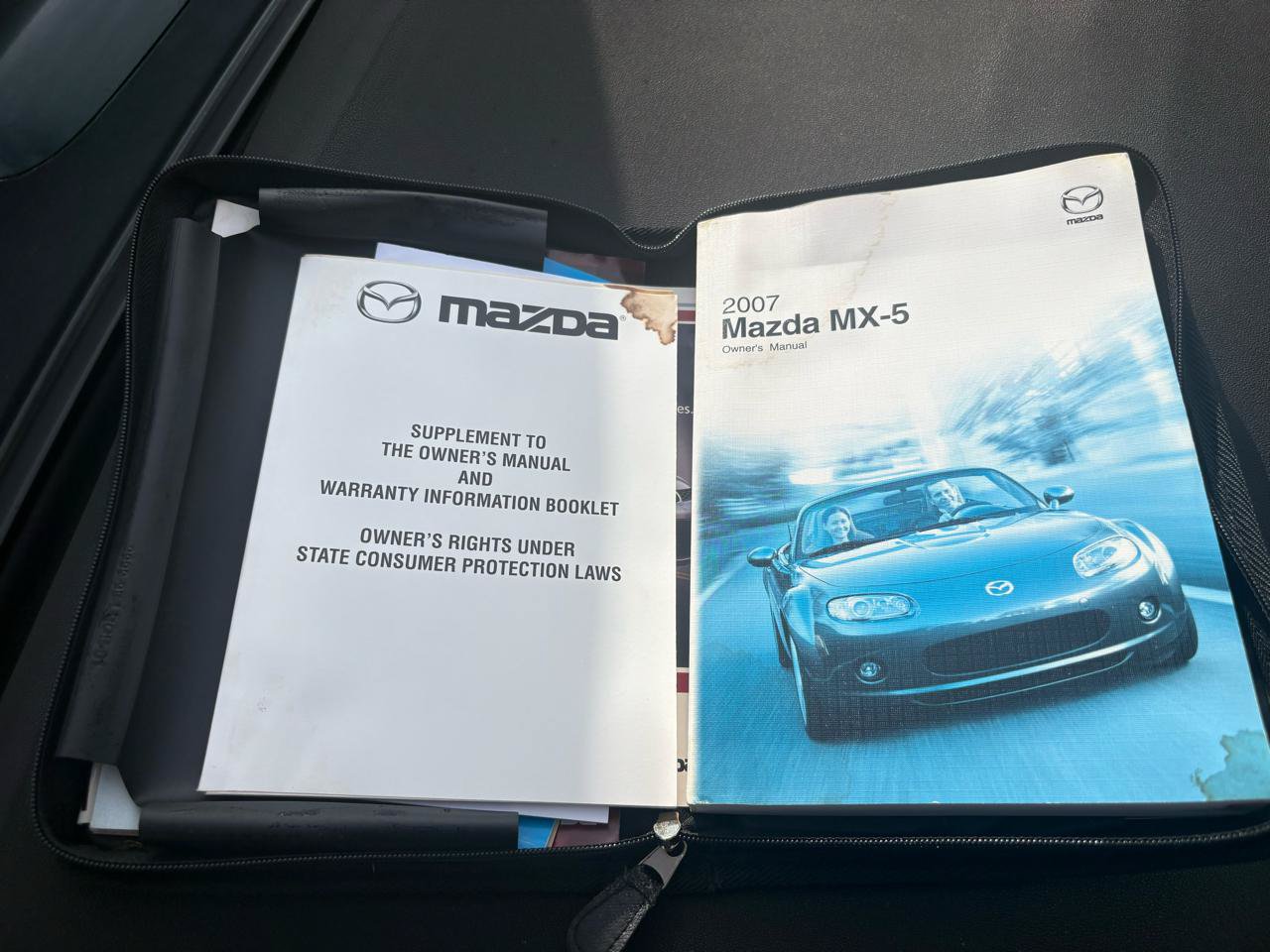 Used 2007 MAZDA MX-5 Miata Touring RWD image 56