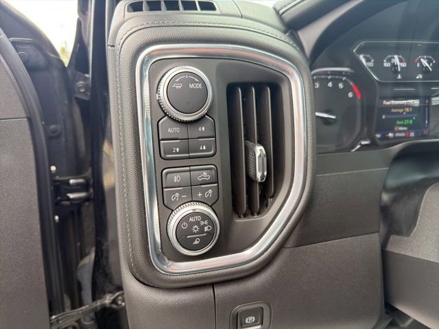 Used 2021 GMC Sierra 1500 SLT w/ SLT Premium Plus Package AWD/4WD image 23