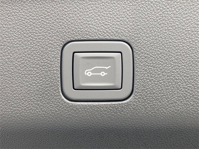 New 2026 GMC Yukon XL Denali image 15