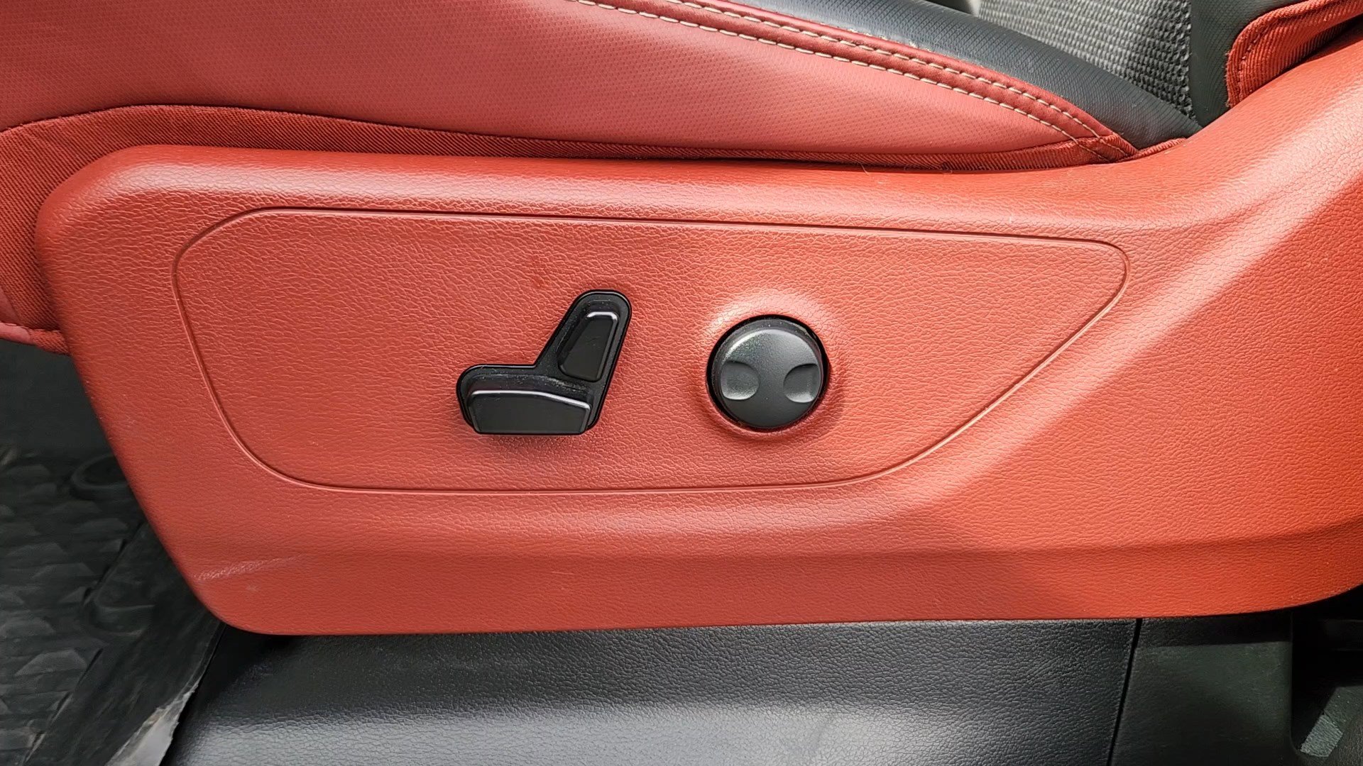 Used 2025 RAM 1500 Rebel w/ Rebel Level 1 Equipment Group image 9