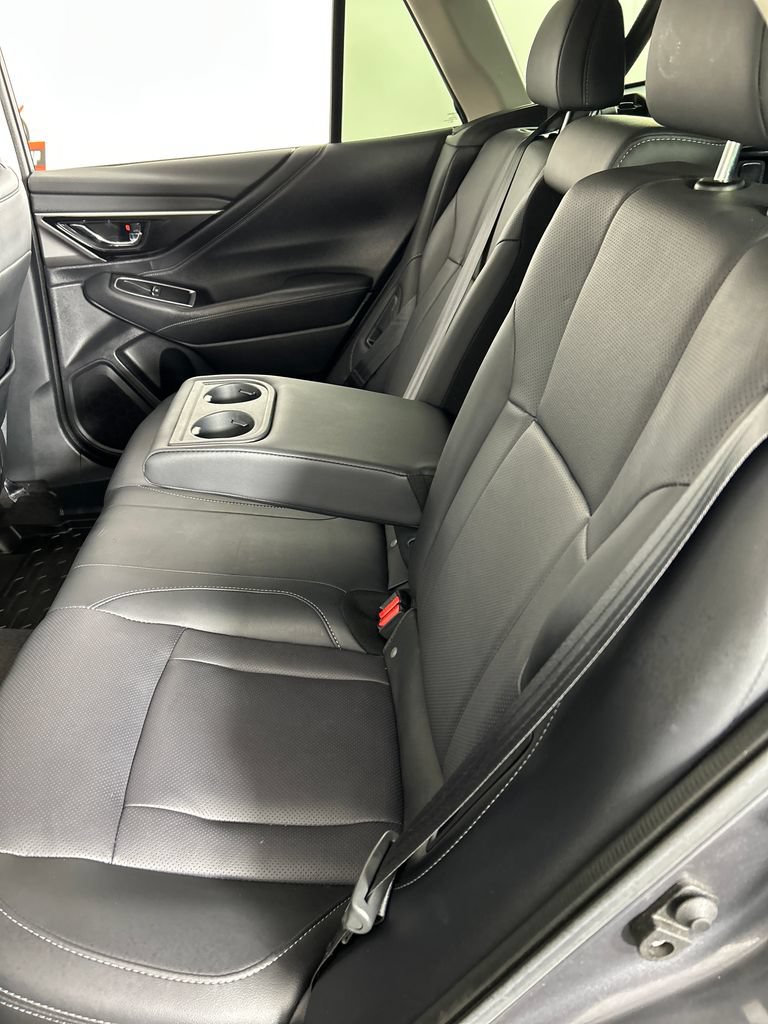 Used 2021 Subaru Outback Limited XT AWD/4WD image 17