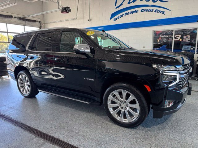 Used 2022 Chevrolet Tahoe Premier AWD/4WD image 13