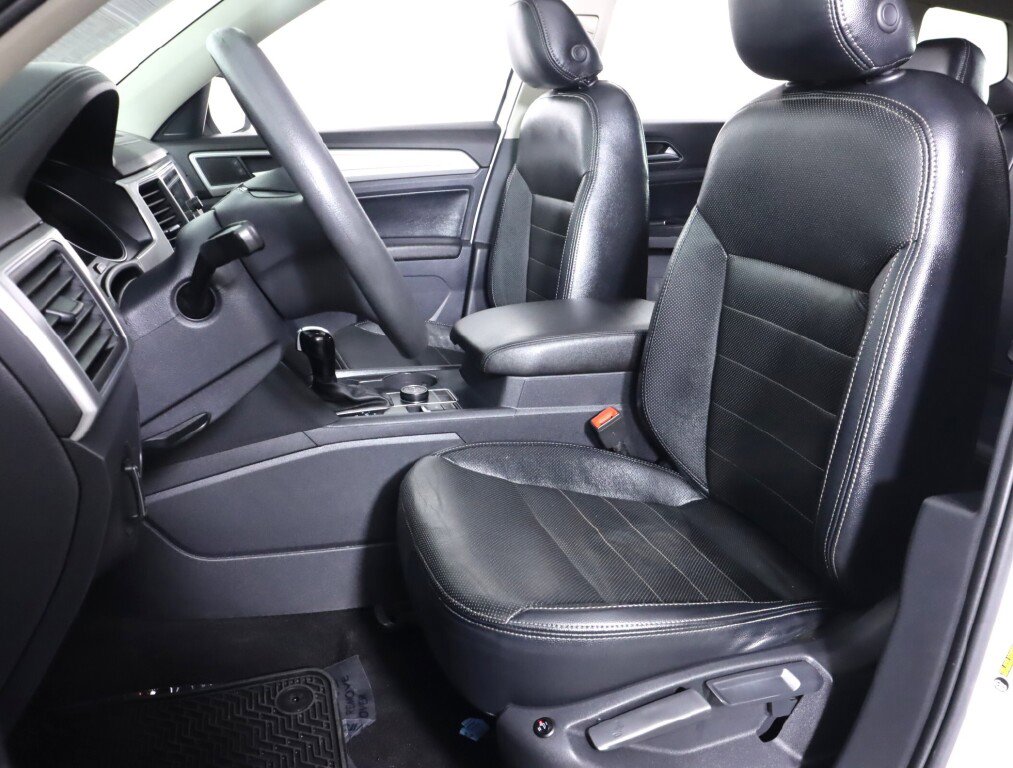 Used 2018 Volkswagen Atlas Launch Edition image 30