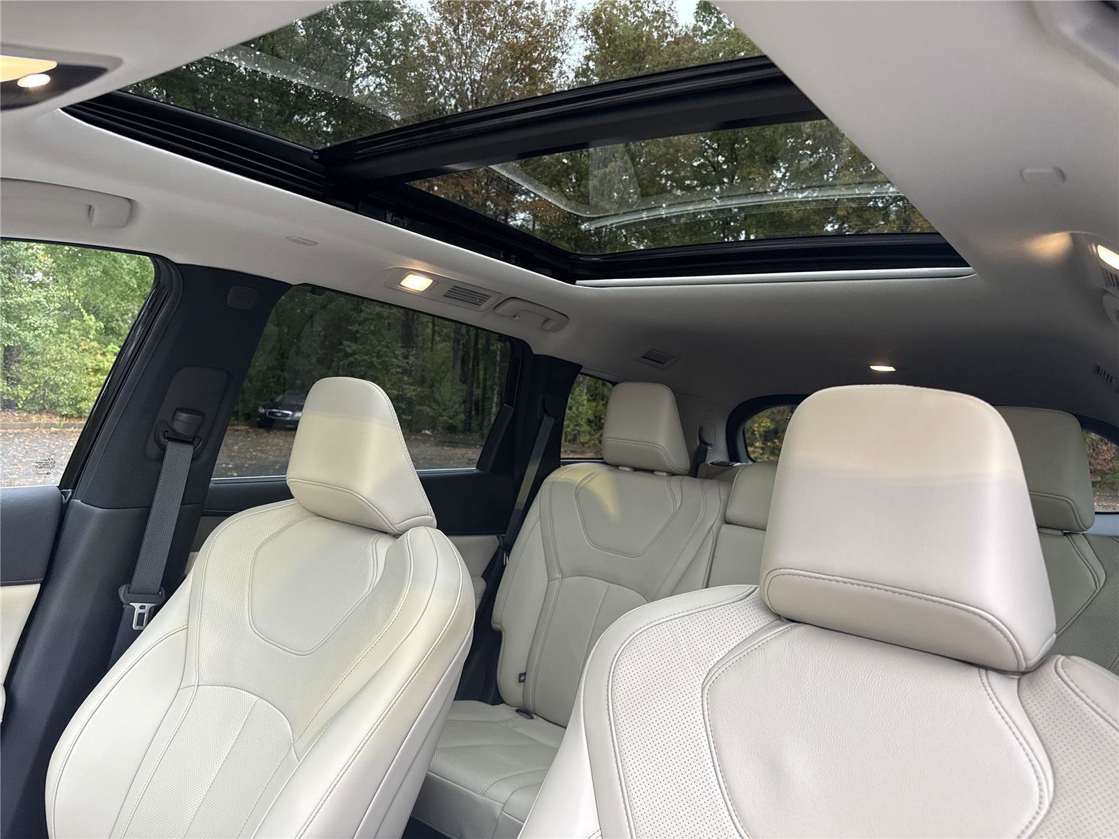 Certified 2025 INFINITI QX60 Luxe image 21