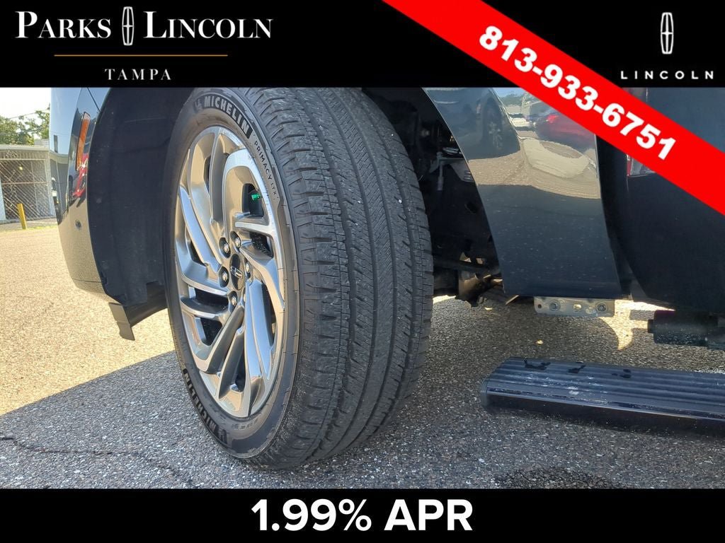 Certified 2025 Lincoln Navigator Reserve AWD/4WD image 35
