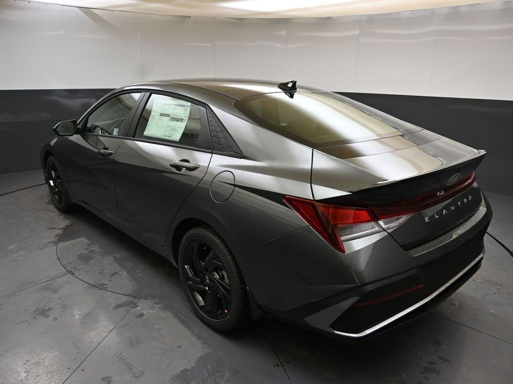 New 2026 Hyundai Elantra Sport image 8
