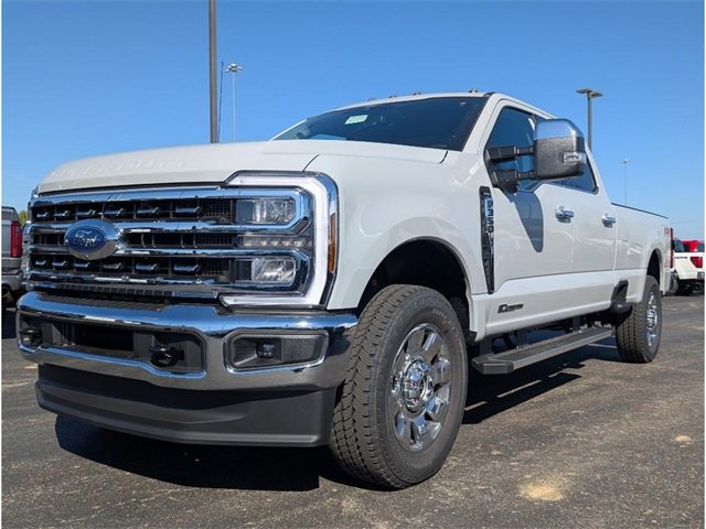 New 2026 Ford F350 Lariat w/ Chrome Package image 3