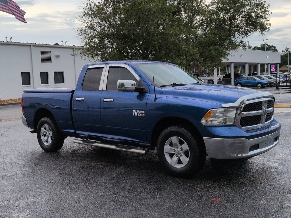 Used 2018 RAM 1500 Classic SLT AWD/4WD image 2
