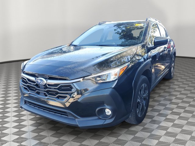 Used 2024 Subaru Crosstrek 2.0i Premium image 3