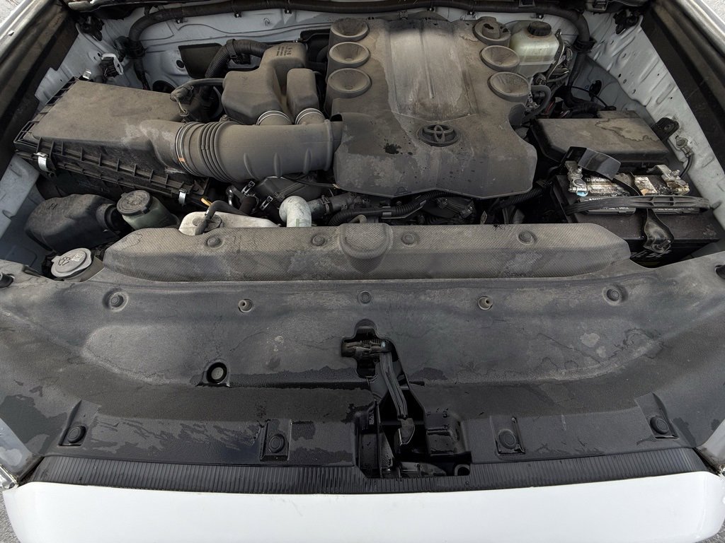 Used 2016 Toyota 4Runner SR5 image 31