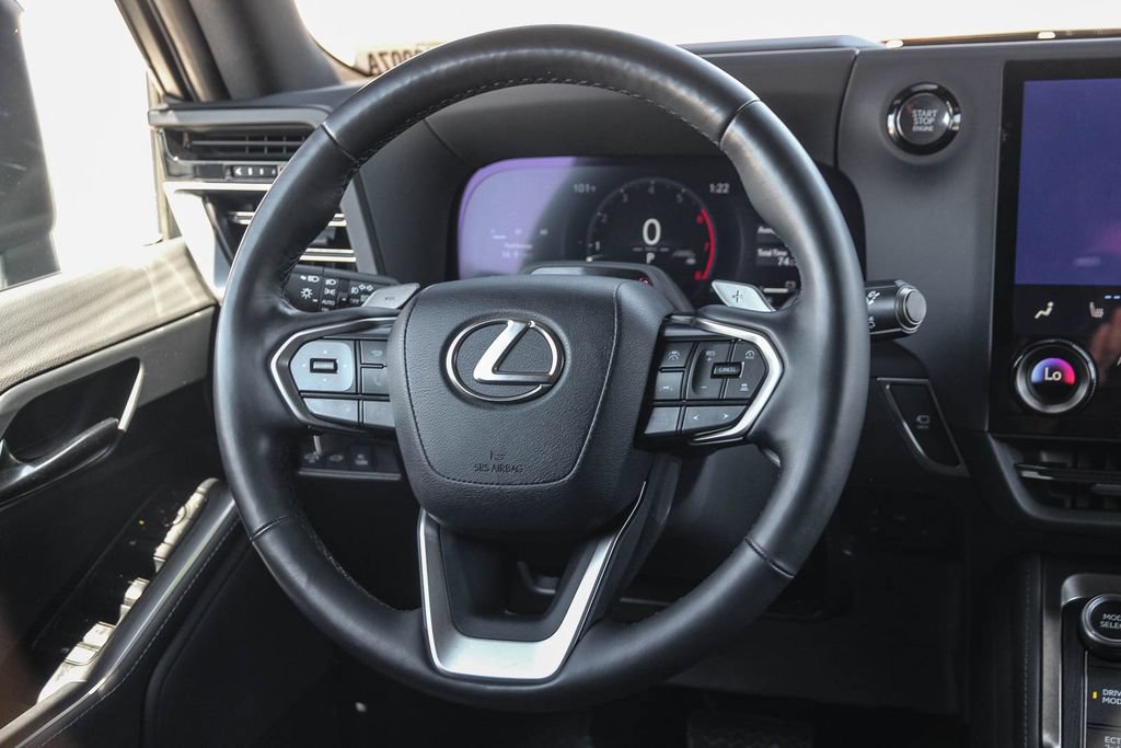 Certified 2024 Lexus GX 550 w/ Accessory Package (2T) AWD/4WD image 16