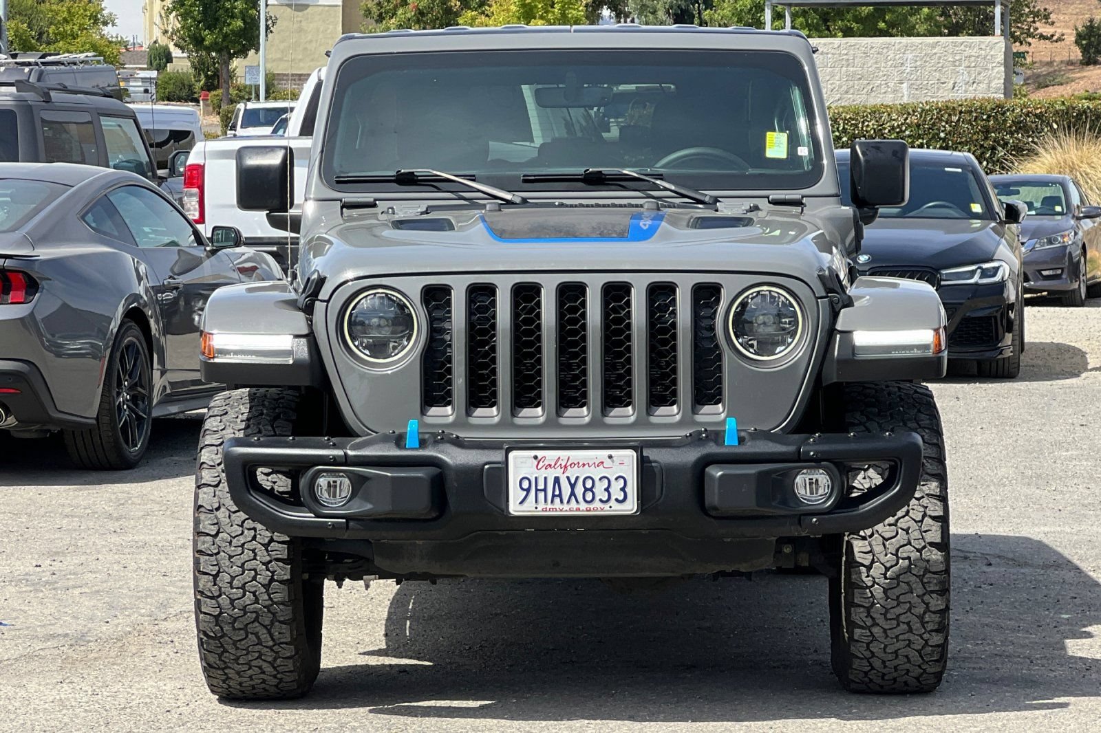 Used 2023 Jeep Wrangler Unlimited Rubicon 4xe w/ Steel Bumper Group AWD/4WD image 11