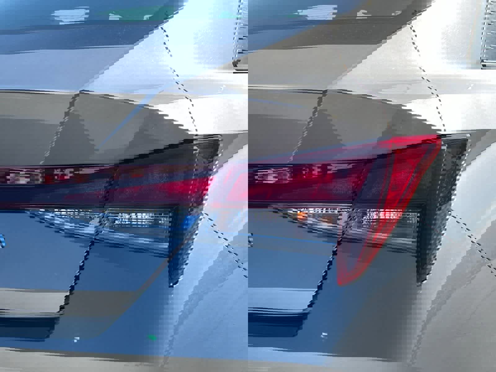 Certified 2023 Hyundai Elantra SE image 25