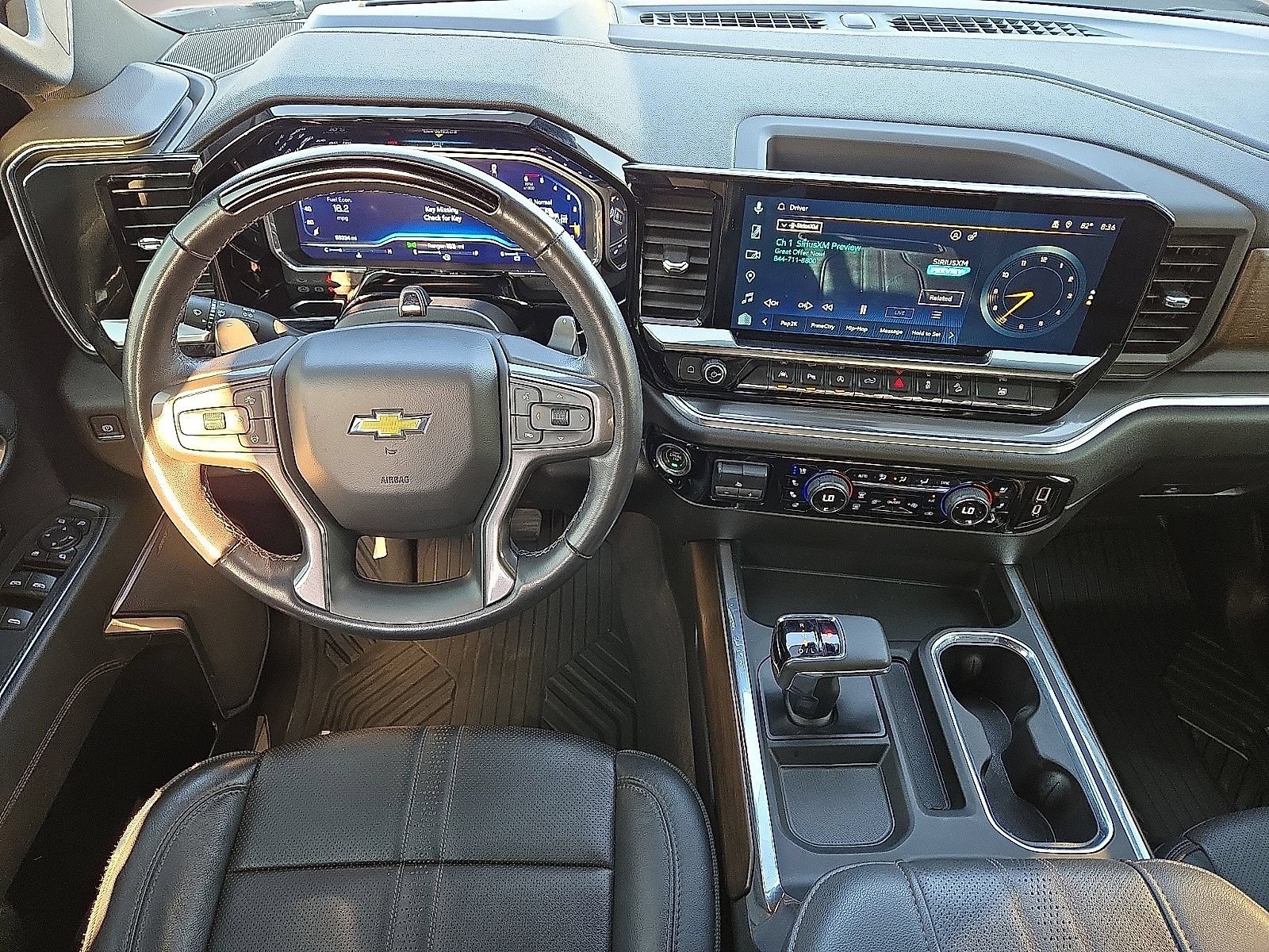 Used 2024 Chevrolet Silverado 1500 High Country w/ Technology Package AWD/4WD image 19