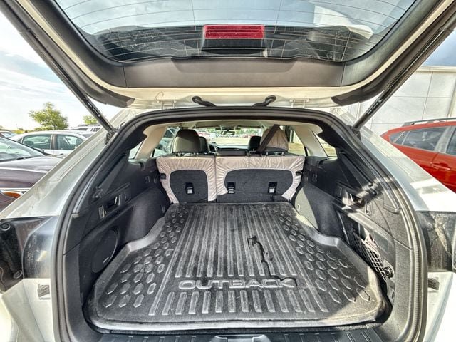 Used 2023 Subaru Outback Limited AWD/4WD image 22