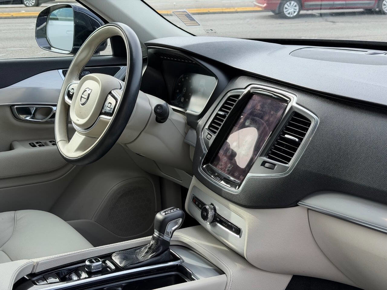 Used 2016 Volvo XC90 T5 Momentum AWD/4WD image 23