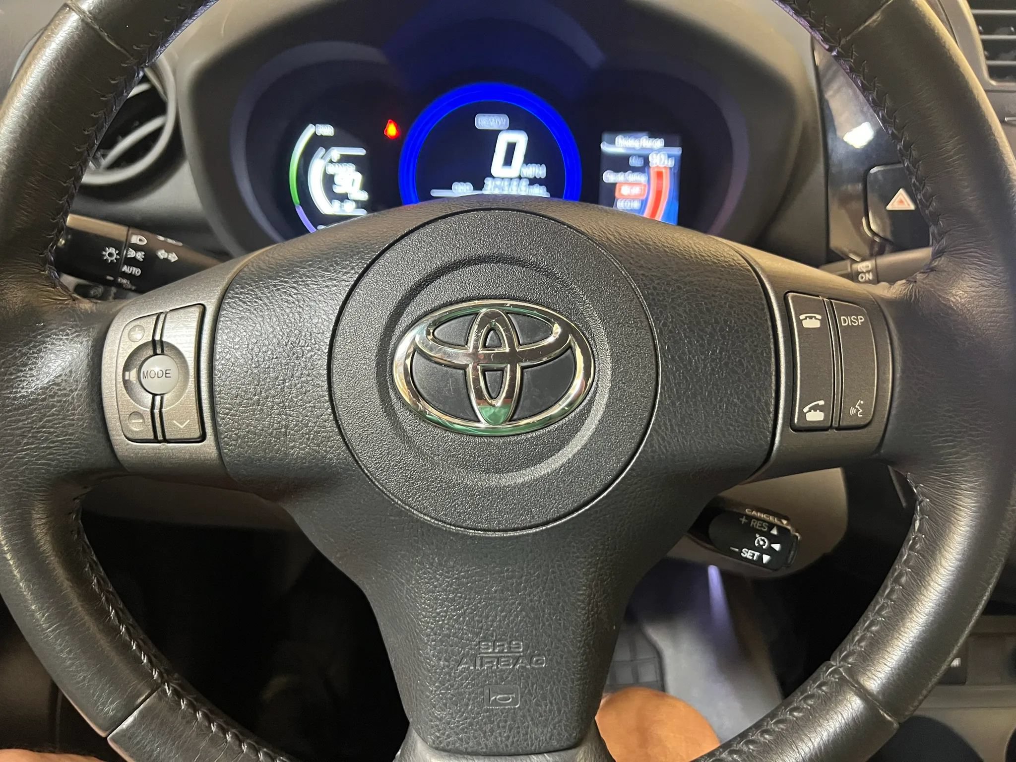 Used 2014 Toyota RAV4 EV FWD image 22