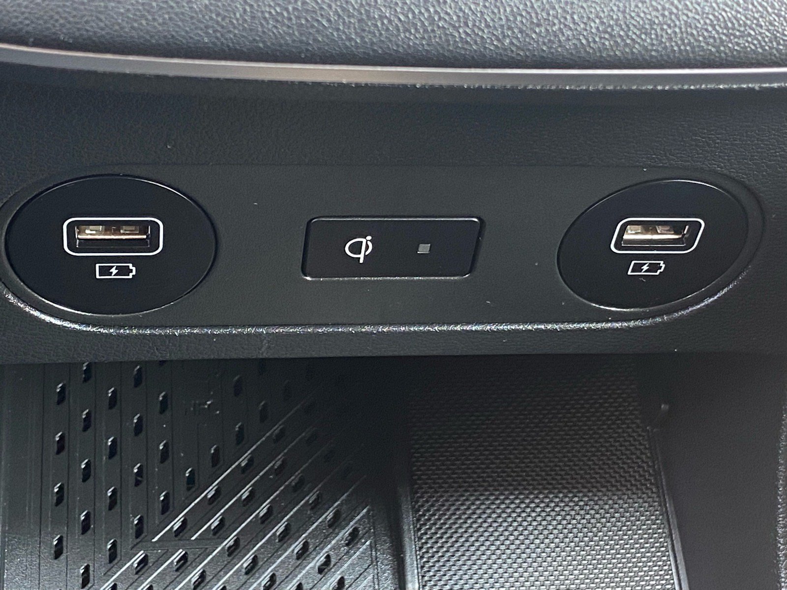 Used 2024 Hyundai Ioniq 5 SEL AWD/4WD image 18