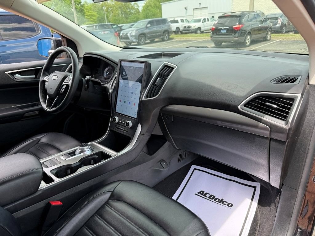 Used 2023 Ford Edge SEL w/ Convenience Package AWD/4WD image 22
