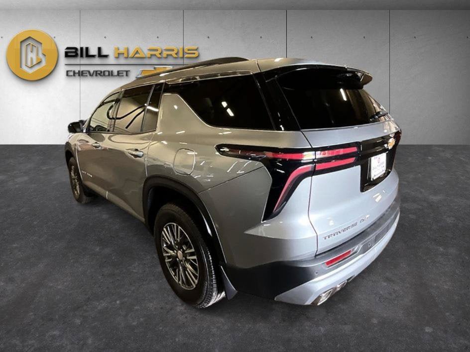 New 2026 Chevrolet Traverse LT w/ Driver Confidence Package AWD/4WD image 13