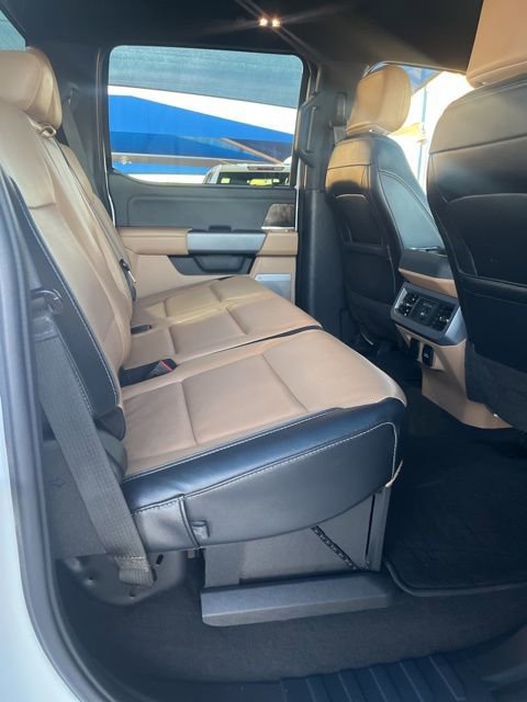 Used 2024 Ford F350 Lariat w/ FX4 Off-Road Package image 9