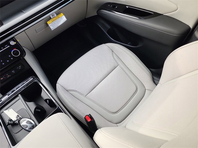 New 2025 Hyundai Tucson Limited FWD image 14