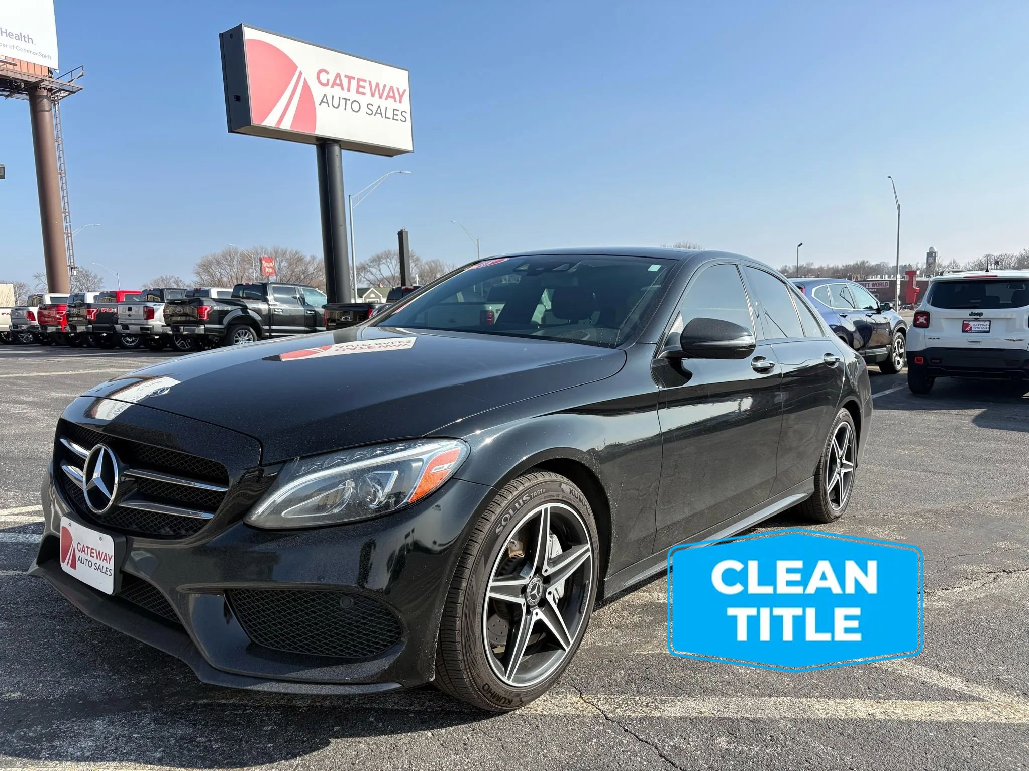 Used 2018 Mercedes-Benz C 300 4MATIC Sedan image 1
