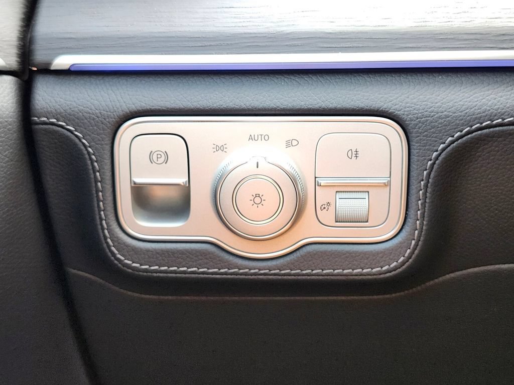 New 2026 Mercedes-Benz GLE 450 4MATIC image 26