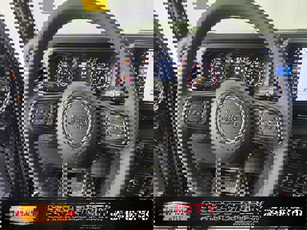 New 2025 Jeep Gladiator Sport image 15