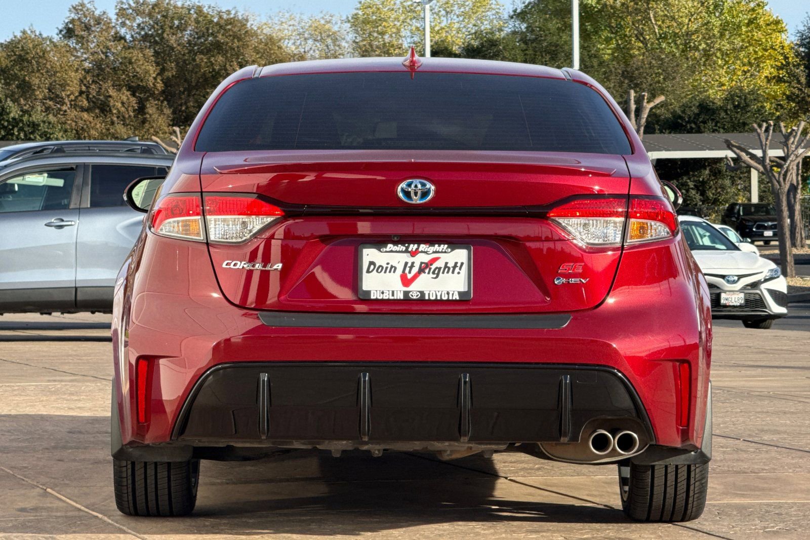 Certified 2025 Toyota Corolla SE image 6