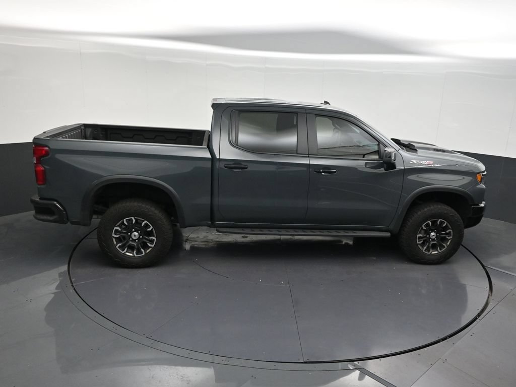 Used 2026 Chevrolet Silverado 1500 ZR2 w/ LPO, Dark Essentials Package AWD/4WD image 21