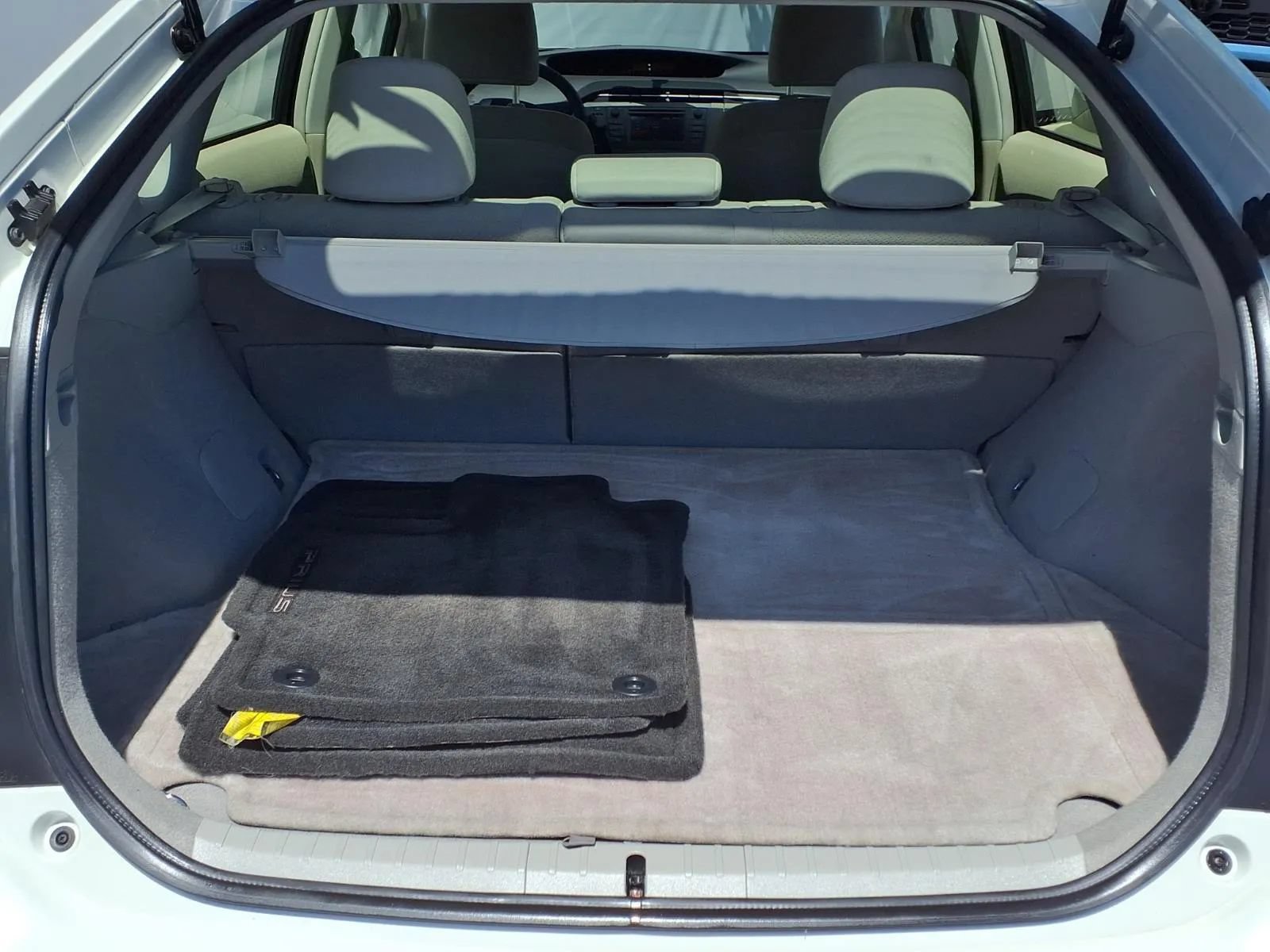 Used 2015 Toyota Prius Two FWD image 8